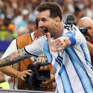 Lionel Messi festejando un gol con la Selección Argentina - Paquetes para Miami 2026 Sol Experiences.